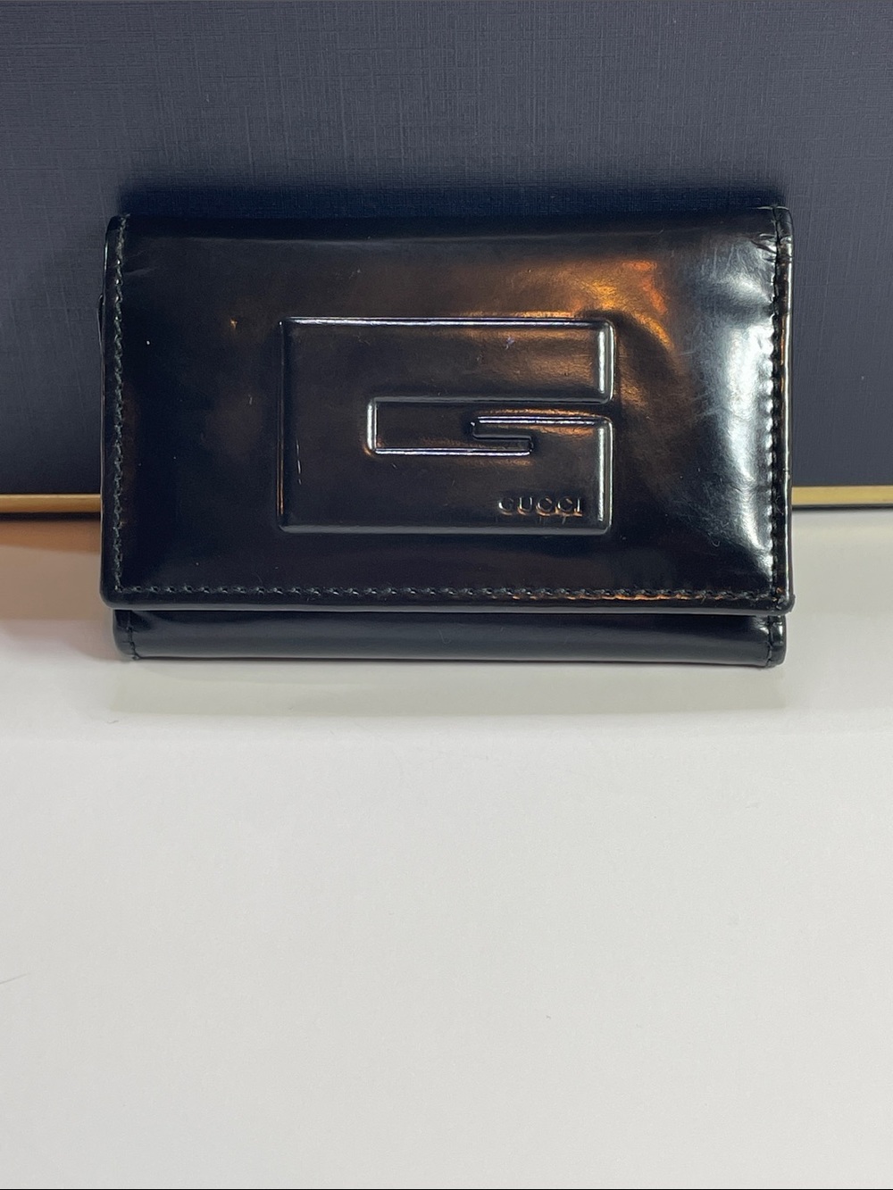 Gucci Authentic Black Patent Leather Key Holder Embossed G